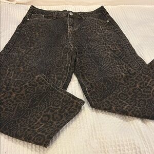 Amazon Women's Cropped Leopard Print Jeans